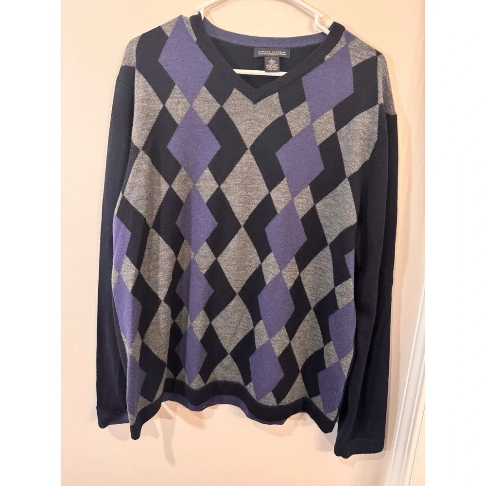 Banana Republic Extra‎ Fine Italian Merino Wool Sweater Mens L V Neck Argyle